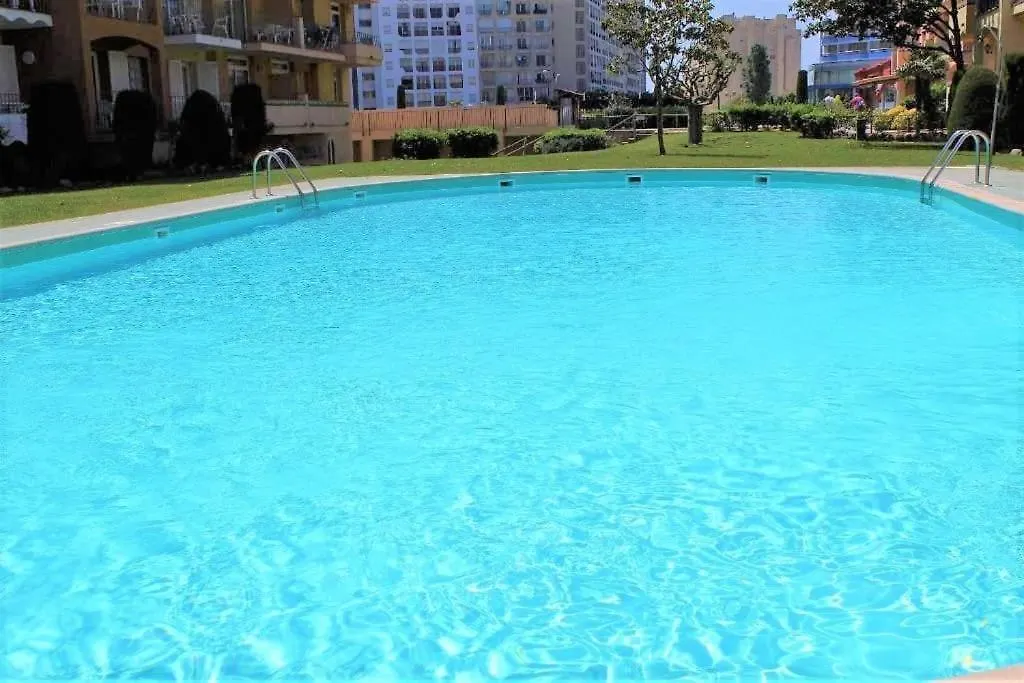 Comte D'Ampuries-3 Swimming-Pools-Gardens, Beach, Wifi Empuriabrava Apartment